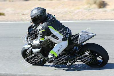 media/Feb-05-2023-Classic Track Day (Sun) [[c35aca4a42]]/Group 2/session 3 turn 13/